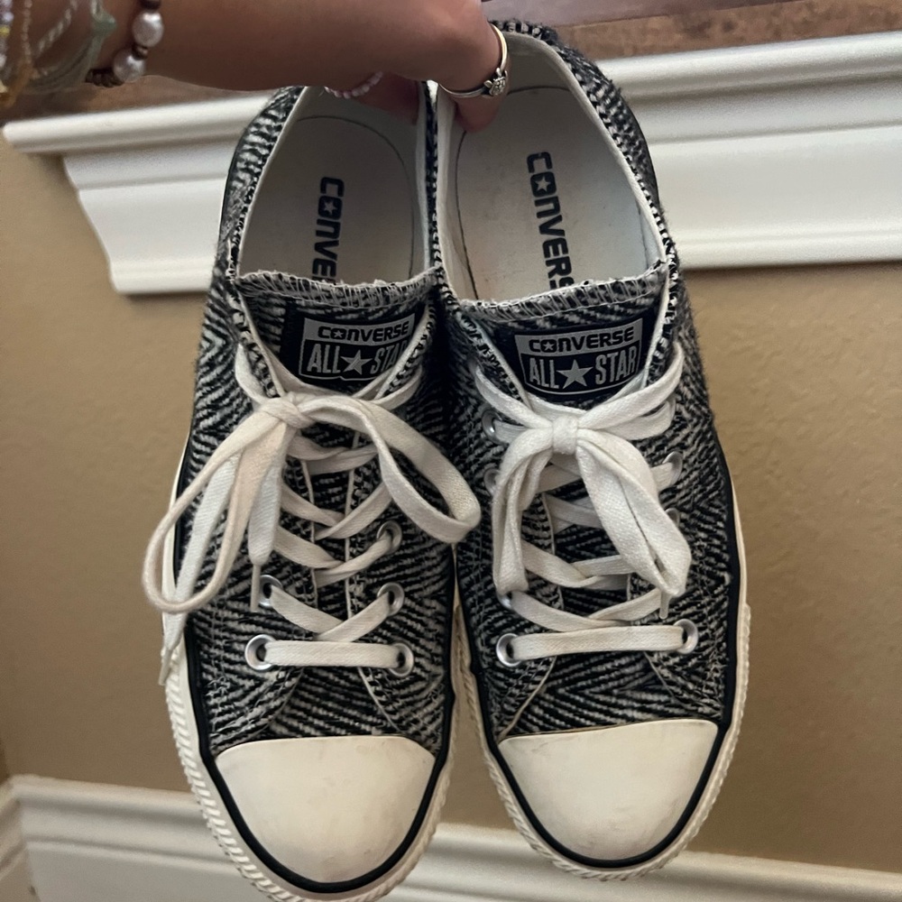 women’s zebra print converse low top shoes